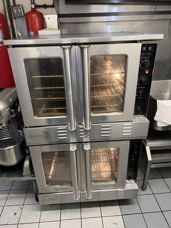 Commercial gas oven Mainstreet